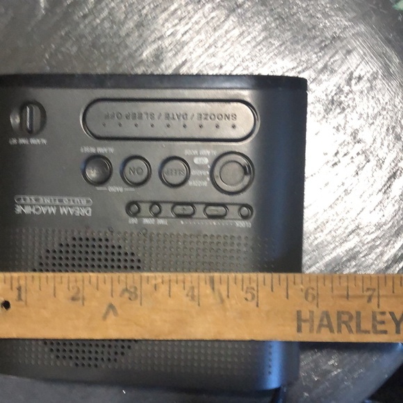 Y2K Sony Dream Machine Alarm Clock - Picture 6 of 6